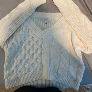 WHITE sweater cropped